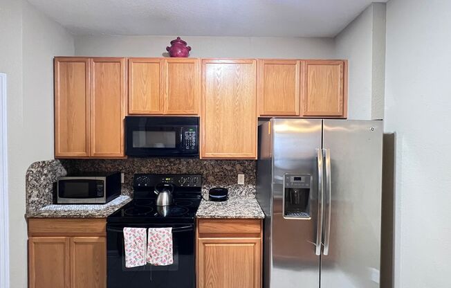 The perfect home waiting for you! FULLY FURNISHED!!