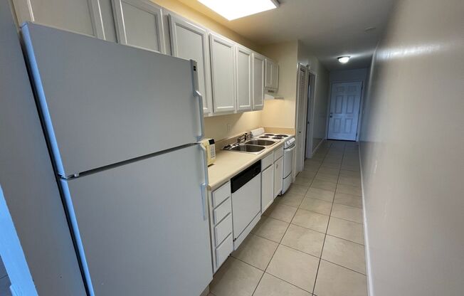 1 bed, 1 bath, $1,220