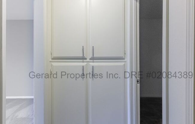 2 beds, 1 bath, $2,495, Unit #2