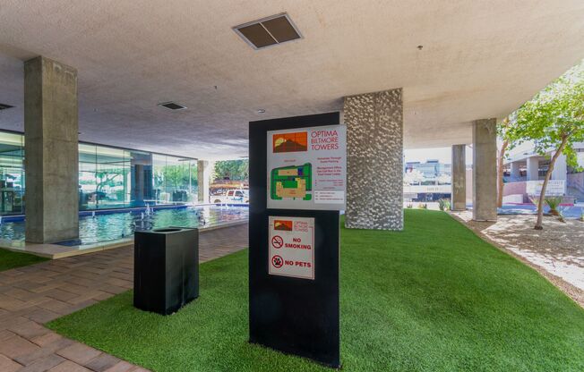 2 beds, 2 baths, $2,100, Unit # 523