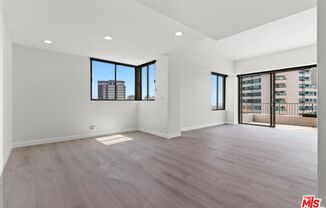 2 beds, 1.8 baths, 1,114 sqft, $5,400, Unit 1703