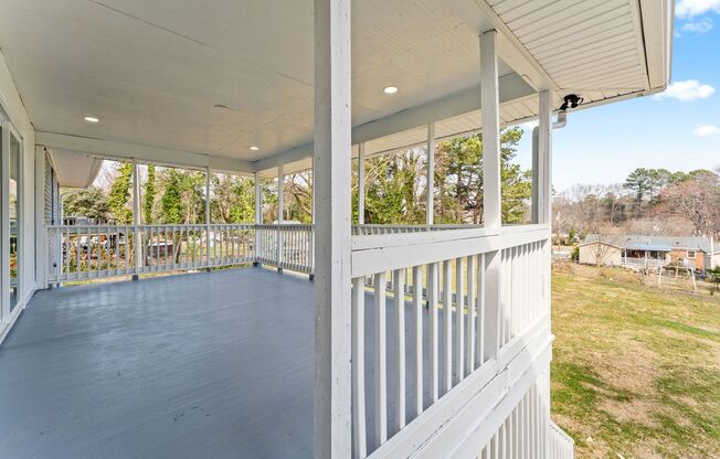 612 Westway Dr, Gastonia - 5 bedroom beautifully renovated home!