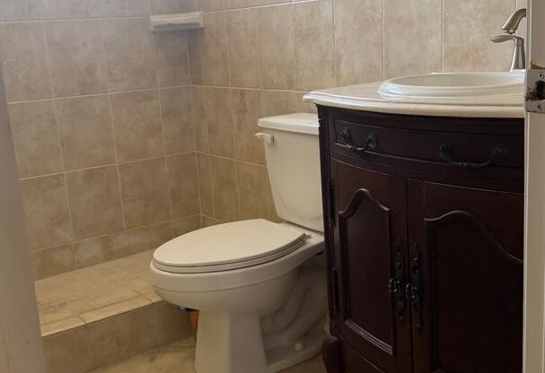 3 Bedroom home in Pflugerville!!