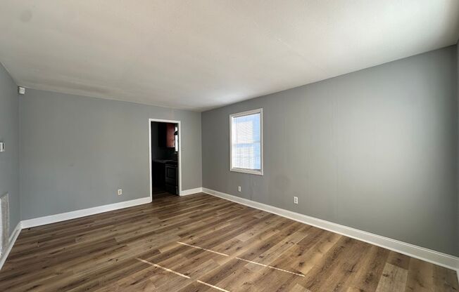Lumpkin Rd Duplex- Willing