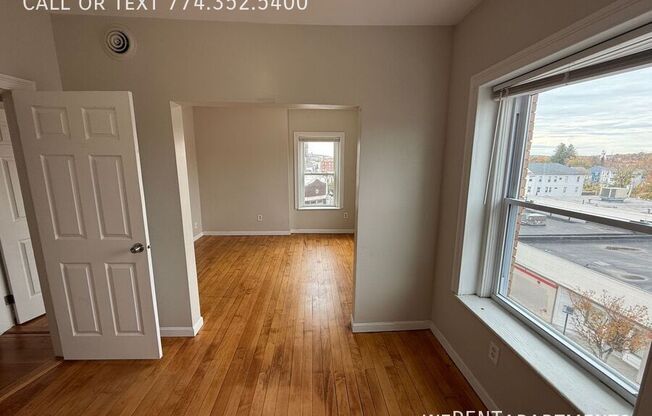 23 MILLBURY ST