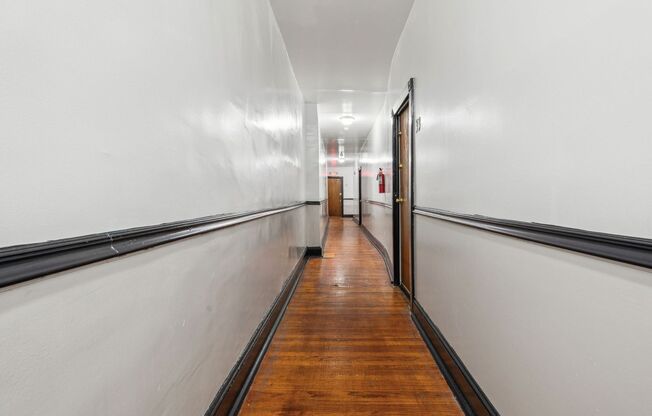 Studio, 1 bath, 280 sqft, $890, Unit A24