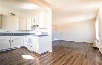 2 beds, 2 baths, 1,000 sqft, $2,700, Unit C002