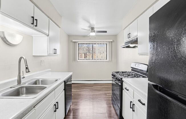 Country Chalet Apartments