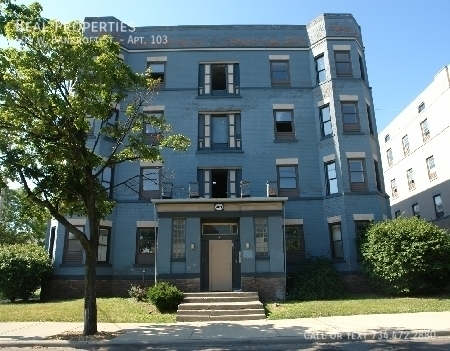 401 W Bancroft St