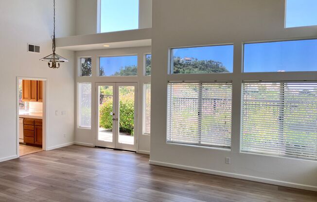 Spacious 4 bedroom, 3 bath house in the hills of East Orange.  Fabulous canyon, city & ocean views.