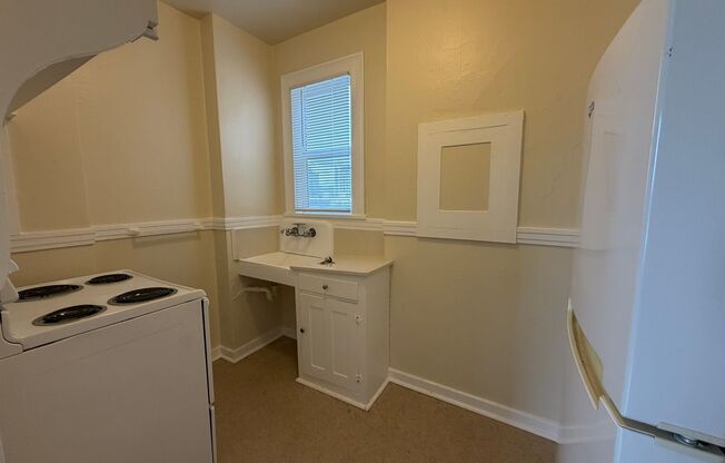 Studio, 1 bath, 315 sqft, $1,050, Unit 510