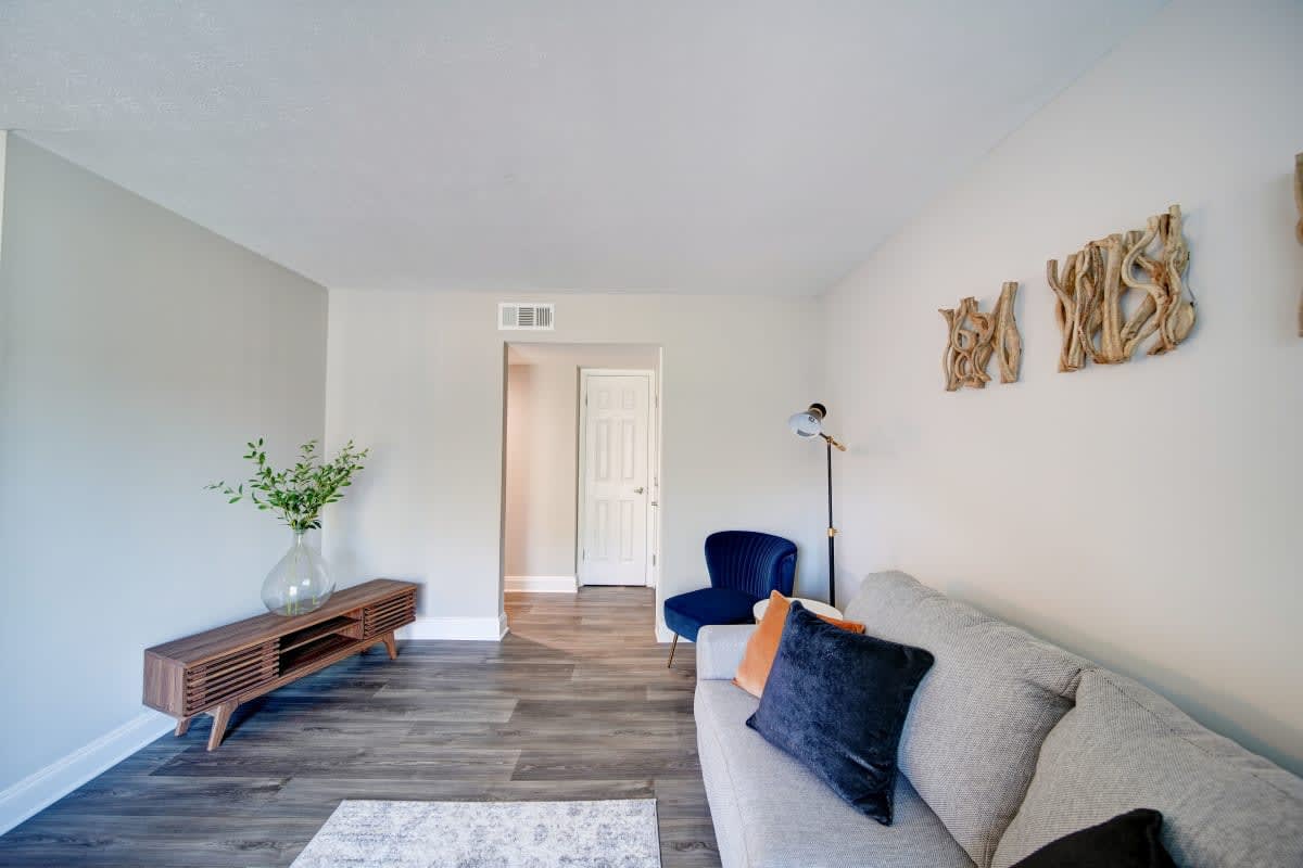 Cozy Apartments in Charlotte, NC - Nova Ridge Welcomes You