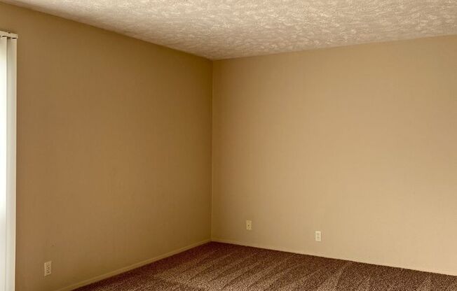 1 bed, 1 bath, 850 sqft, $950, Unit 3-321