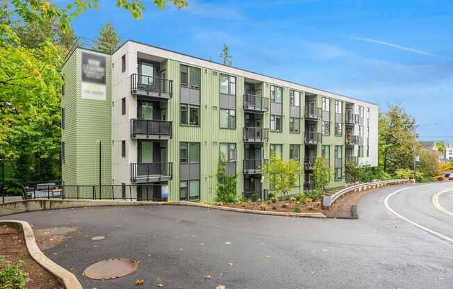 Studio, 1 bath, 389 sqft, $1,450, Unit 207