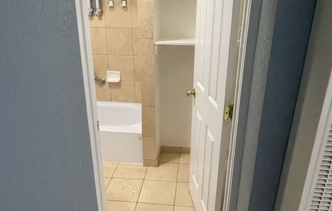 Studio, 1 bath, 265 sqft, $1,895, Unit 03RD-574#318