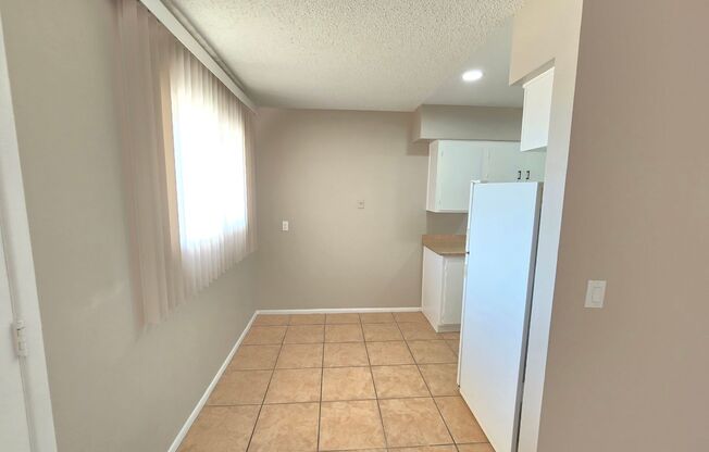 1 bed, 1 bath, $1,200, Unit 2