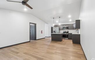 3 beds, 2 baths, 1,512 sqft, $1,695, Unit 736-203
