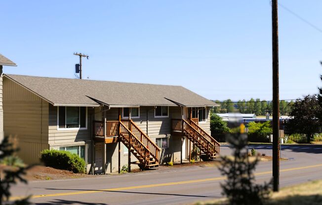 Centrally Located Fort Vancouver Location