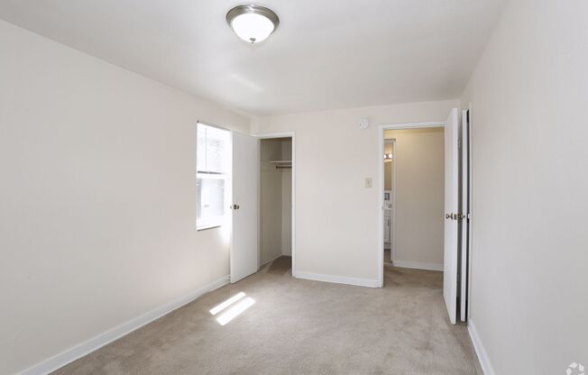 1 bed, 1 bath, 545 sqft, $920, Unit 47