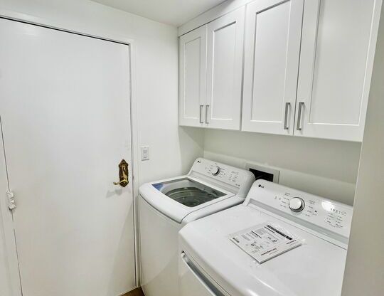2 beds, 2.5 baths, 2,379 sqft, $7,595, Unit 1405