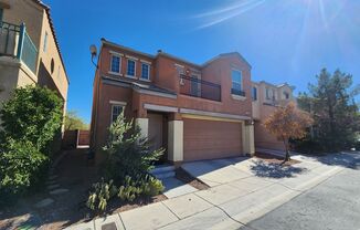 3 beds, 2.5 baths, $1,900