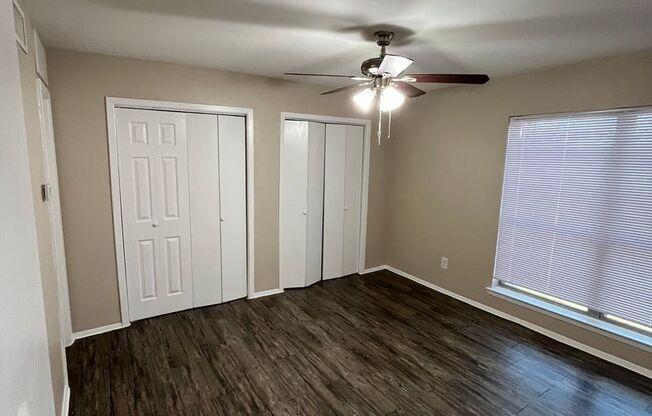 2 beds, 1.5 baths, 1,018 sqft, $1,525, Unit 1055