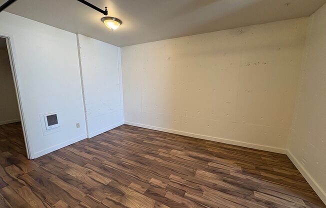 Skylark Apartments