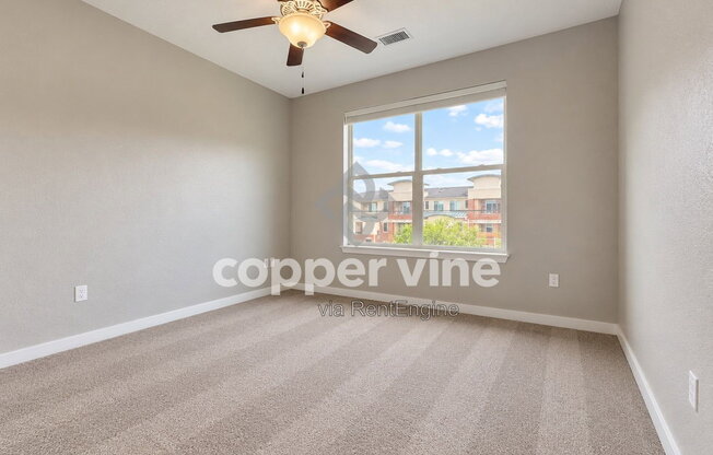 2 beds, 2 baths, 1,052 sqft, $1,965, Unit 522