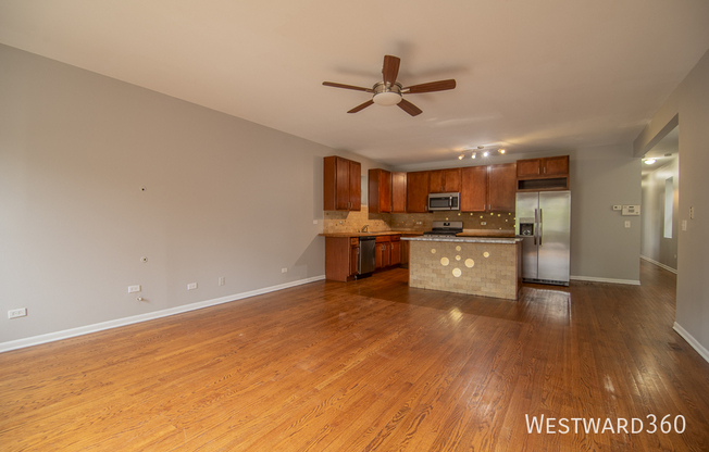 2328 W WASHINGTON BLVD