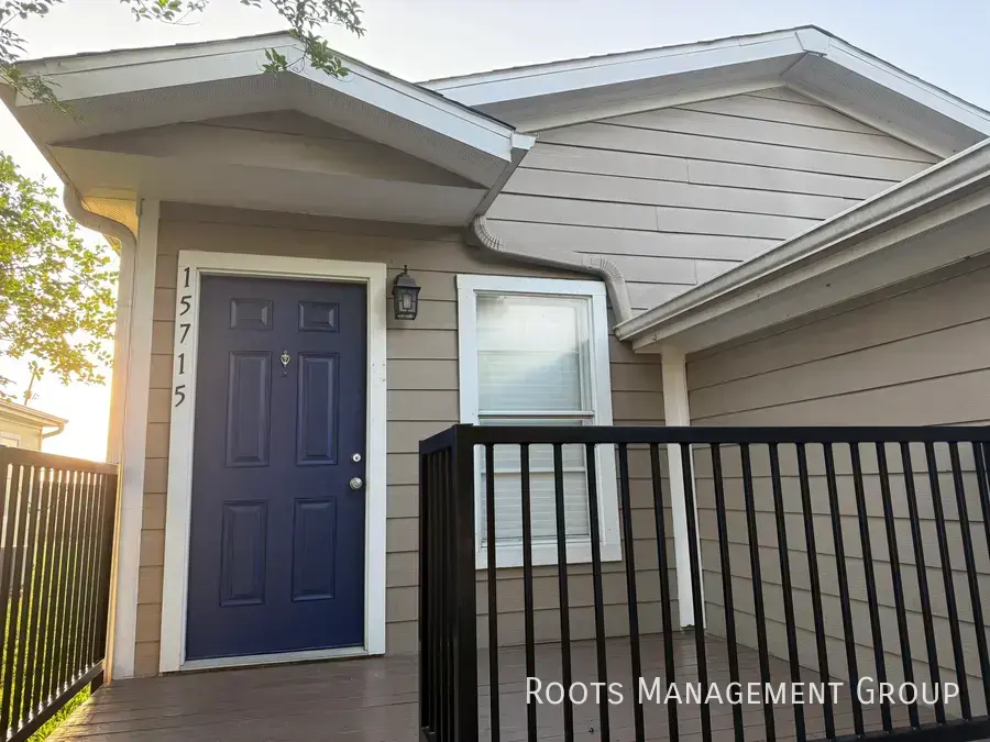 15715 CLARKE SPG DR