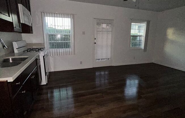 601 (13th Street)