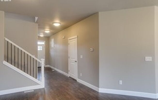4 Bedroom Home w/ Office! Built in 2017!