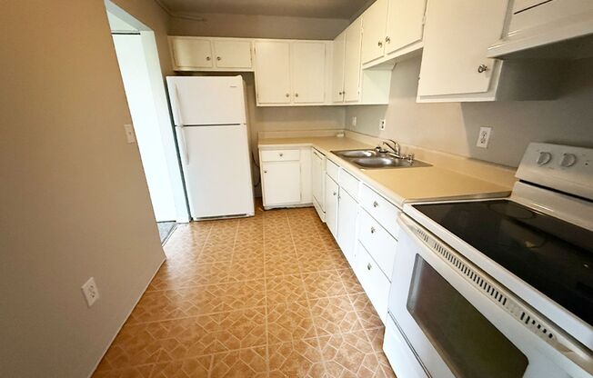1 bed, 1 bath, 750 sqft, $1,095, Unit 1600-401