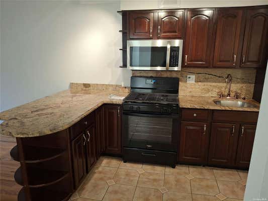 2 beds, 1 bath, 900 sqft, $2,900, Unit 1FL