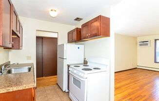 Park St Apartments