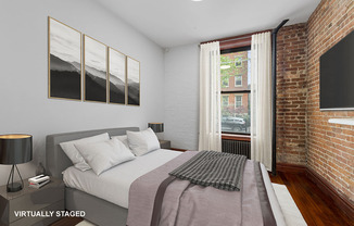 316 W 19 ST