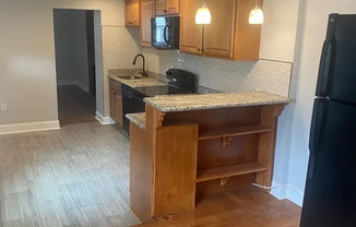 1 bed, 1 bath, 1,000 sqft, $1,450, Unit 3208 Brereton Street 2