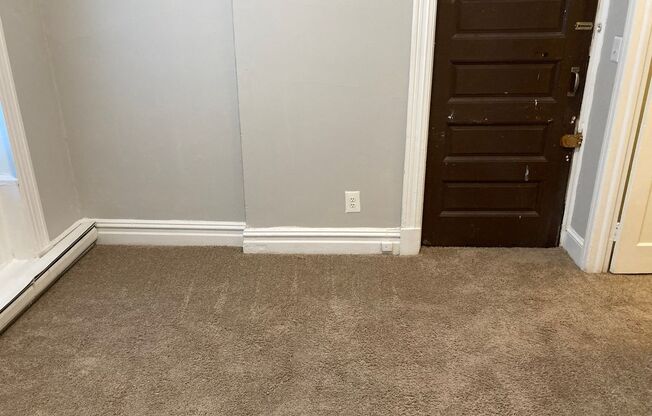 2 beds, 2 baths, 1,000 sqft, $1,599, Unit 44-2