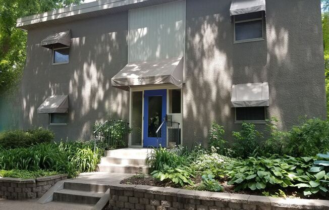 501 Ashland Ave