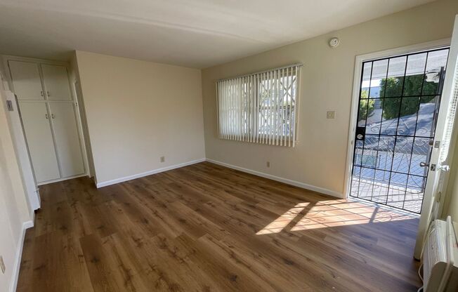 928 W. Glenoaks blvd. Glendale CA