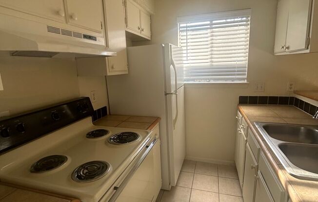 Studio, 1 bath, 400 sqft, $1,125, Unit WWK-404