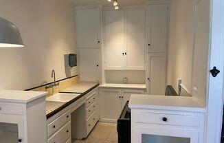 Third Street Executive Residences, LLC