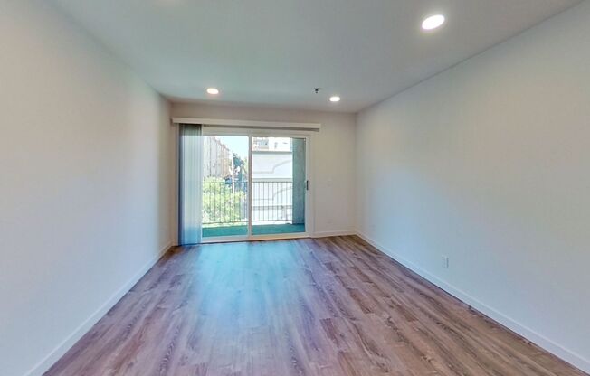1 bed, 1 bath, 825 sqft, $2,450, Unit 315