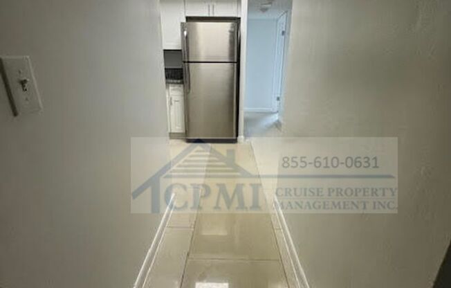 2 beds, 1 bath, 925 sqft, $1,925, Unit 107