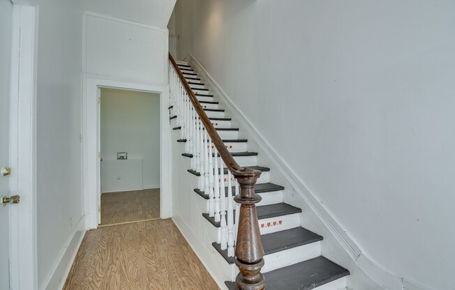 Watkins St  537