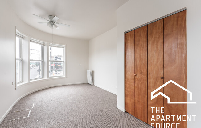 3957 W. Irving Park