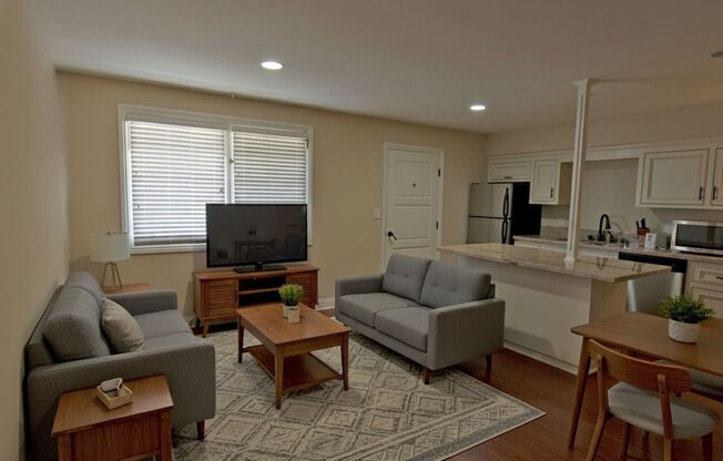 2646 Ellendale