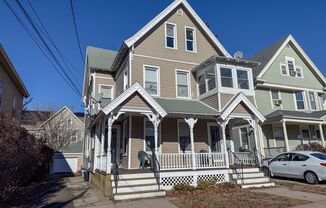 2 beds, 1 bath, 574 sqft, $1,495, Unit 103-105 Center Street, West Haven, CT 06516