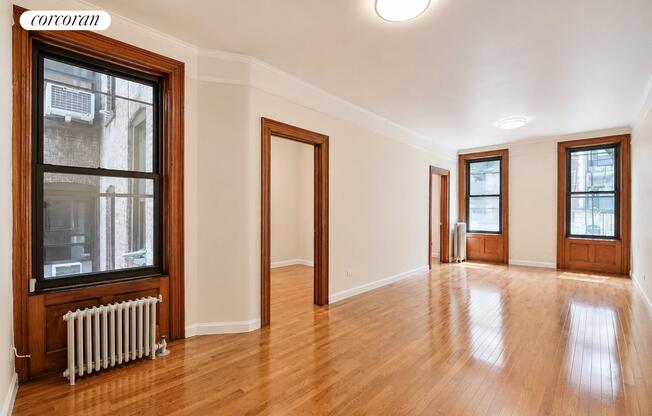 505 W 122 ST