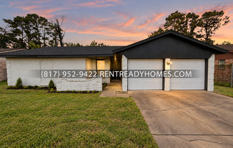 11802 Crystalwood Dr - 3 Bedroom Home With Backyard In East Houston